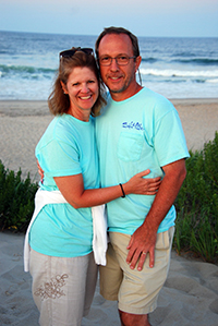 Scott Willis at the beach with his wife